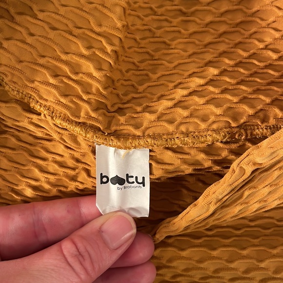 ⚡️SALE⚡️BBB Croco cropped leggings - Picture 7 of 7